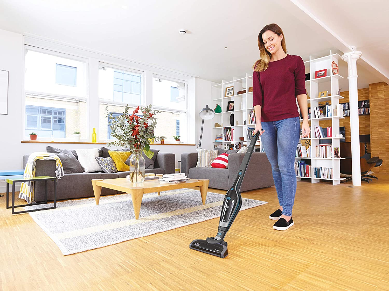 BLACK+DECKER 14.4V 28.8Wh Cordless Stick Vacuum Cleaner, 2Ah Lithium-Ion Battery 2in1 Floor مكنسة كهربائية عمودية لاسلكية 2 في 1 من بلاك & ديكر BLACK+DECKER 14.4V 28.8Wh Cordless Stick Vacuum Cleaner, 2Ah Lithium-Ion Battery 2in1 Floor مكنسة كهربائية عمودية لاسلكية 2 في 1 من بلاك & ديكر